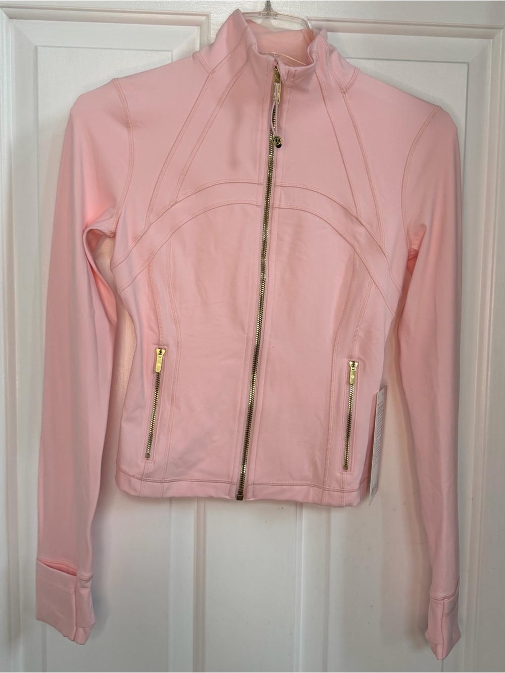NWT - Lululemon Define Cropped Jacket - Nulu
